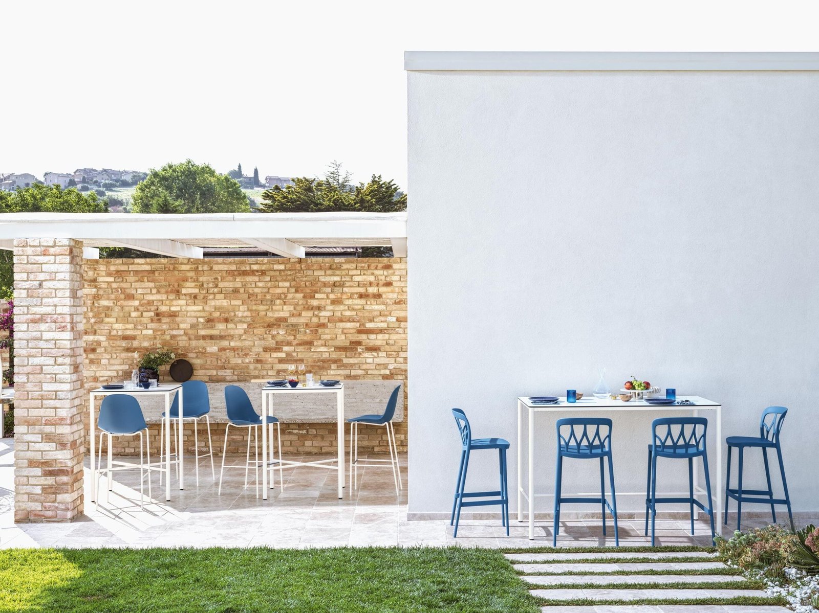 Bontempi Modernus Baro stalas Moon Low Outdoor