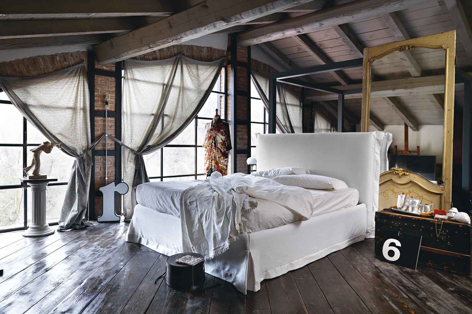 Noctis-italiski-miegamojo-baldai-lova-CLOe-1.jpg Noctis Moderni Miegamojo lova Chloè Romantic