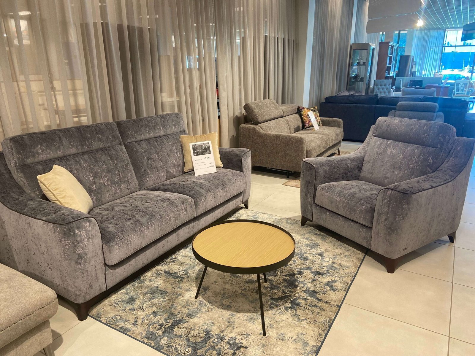 Sofa Toccata su foteliu